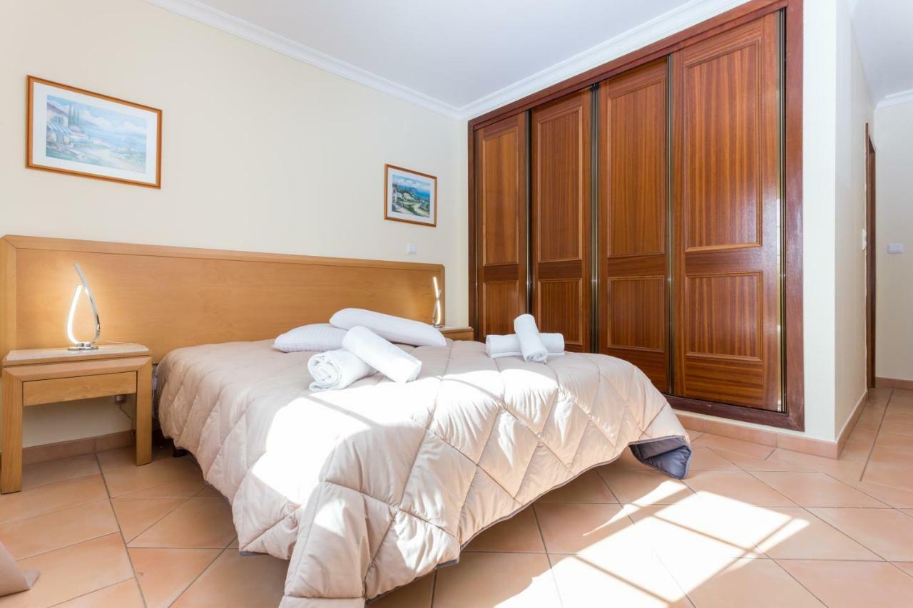 Sea View Beach Apartment Mar A Vista Portimao Exterior photo